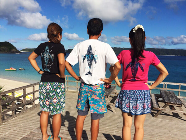 Tシャツ